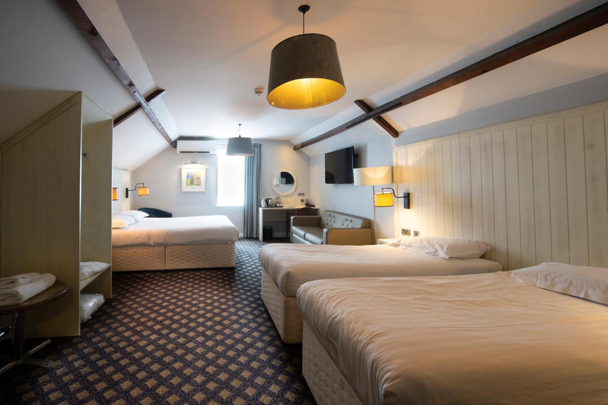 The King'S Head Hotel Wetherspoon Beccles Exteriér fotografie