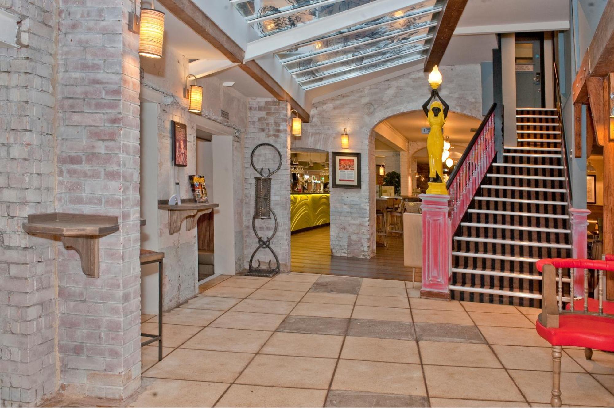 The King'S Head Hotel Wetherspoon Beccles Exteriér fotografie