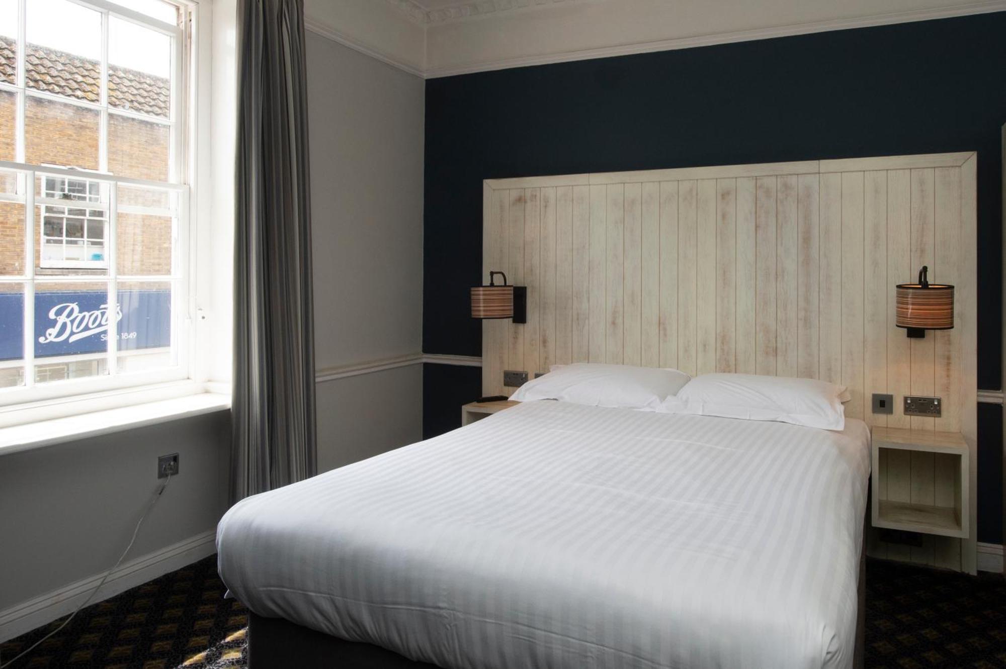 The King'S Head Hotel Wetherspoon Beccles Exteriér fotografie